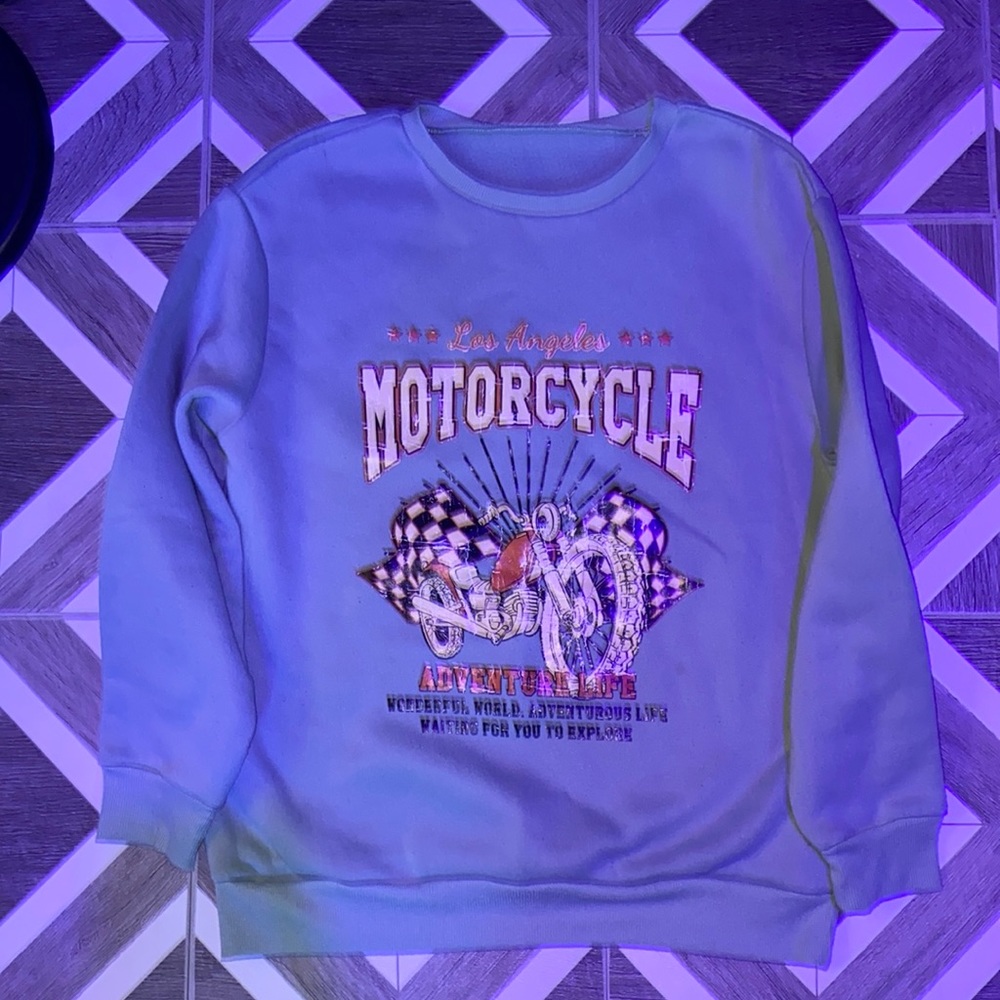 sweatshirt